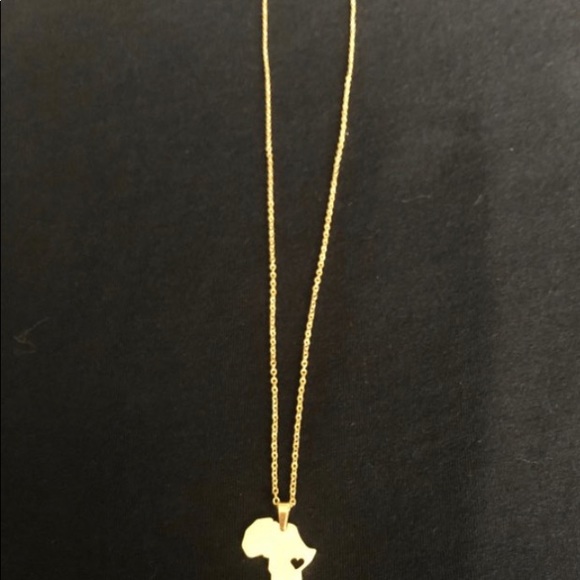 iHeart Africa Gold Necklace - Picture 7 of 9
